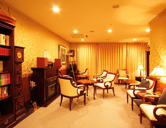 リアンレーヴ馬車道 ラウンジ