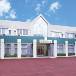 応援家族 越谷 外観