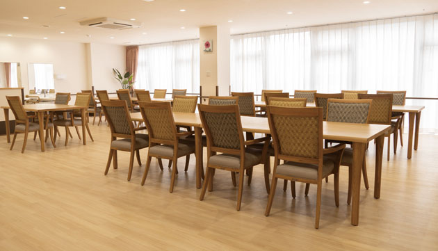 リアンレーヴ三ツ池公園 食堂兼機能訓練室（3F）