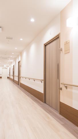 ライフコミューン登戸　廊下（2F）