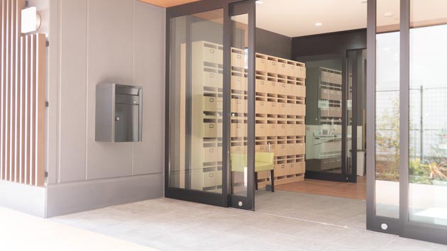 ライフコミューン登戸　エントランス