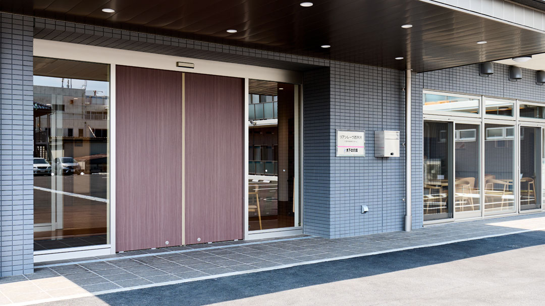 リアンレーヴ西所沢 エントランス