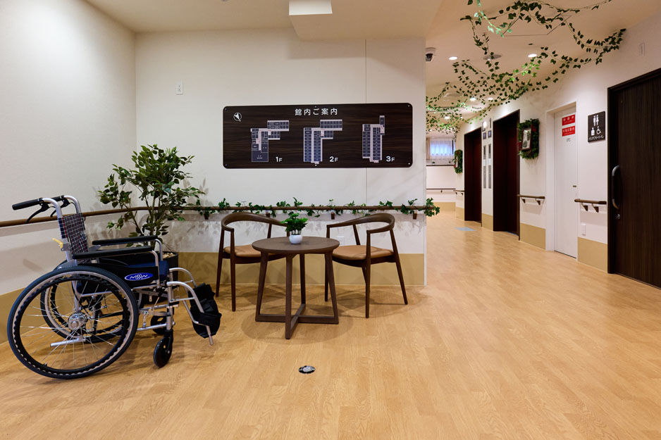 リアンレーヴ京都市原 エントランスホール